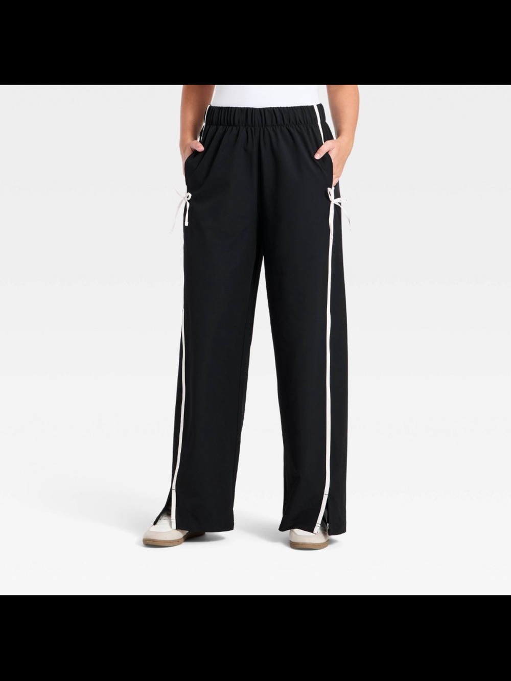 Women’s all in motion Black Bow Detail Wide-Leg Track Pants- medium - Picture 4 of 11